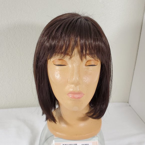 SOLD - The Wig Company Classic Chin-Length Flapper Bob with Bangs Dark Brown - Picture 2 of 16